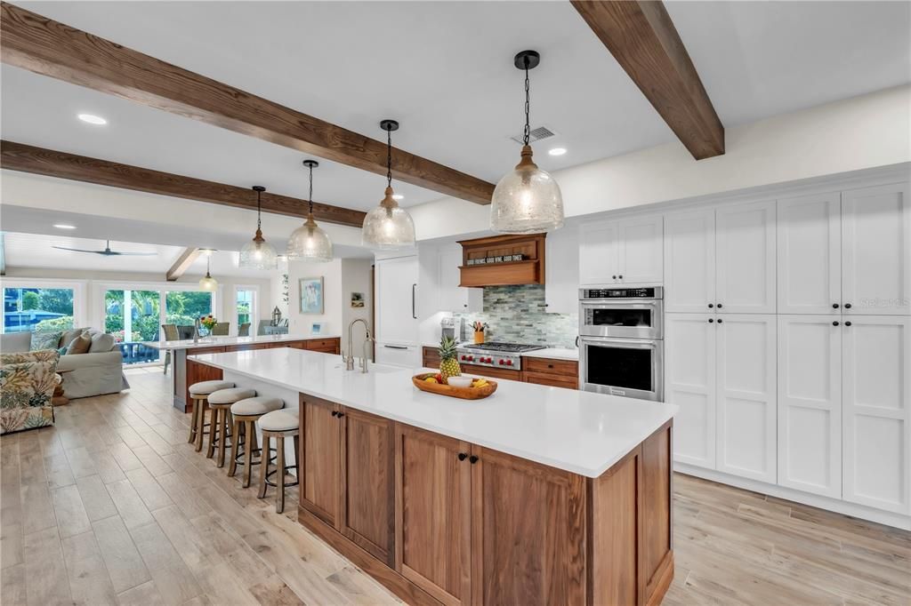 待售: $2,750,000 (3 贝兹, 3 浴室, 2409 平方英尺)