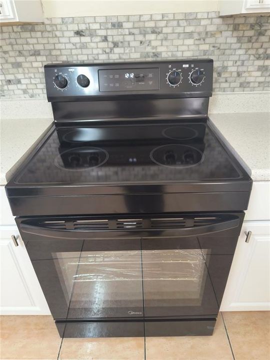 For Rent: $1,700 (3 beds, 2 baths, 1565 Square Feet)