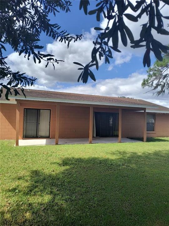 For Rent: $1,700 (3 beds, 2 baths, 1565 Square Feet)