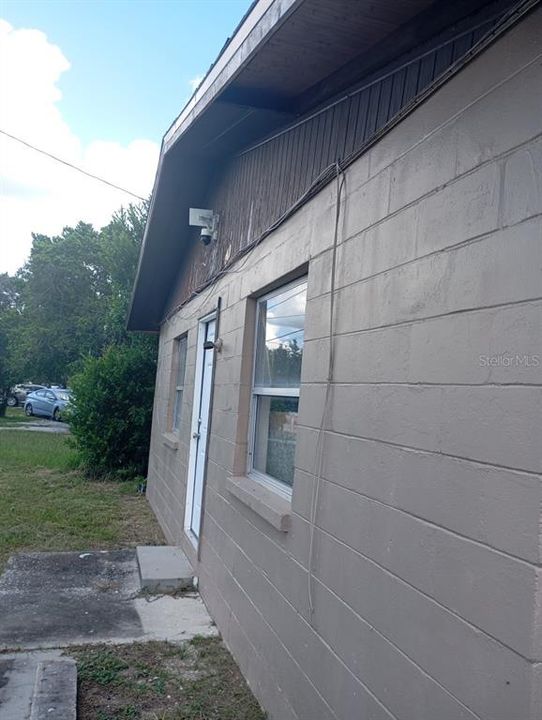 На продажу: $230,000 (9 спален, 0 ванн, 2100 Квадратных фут)