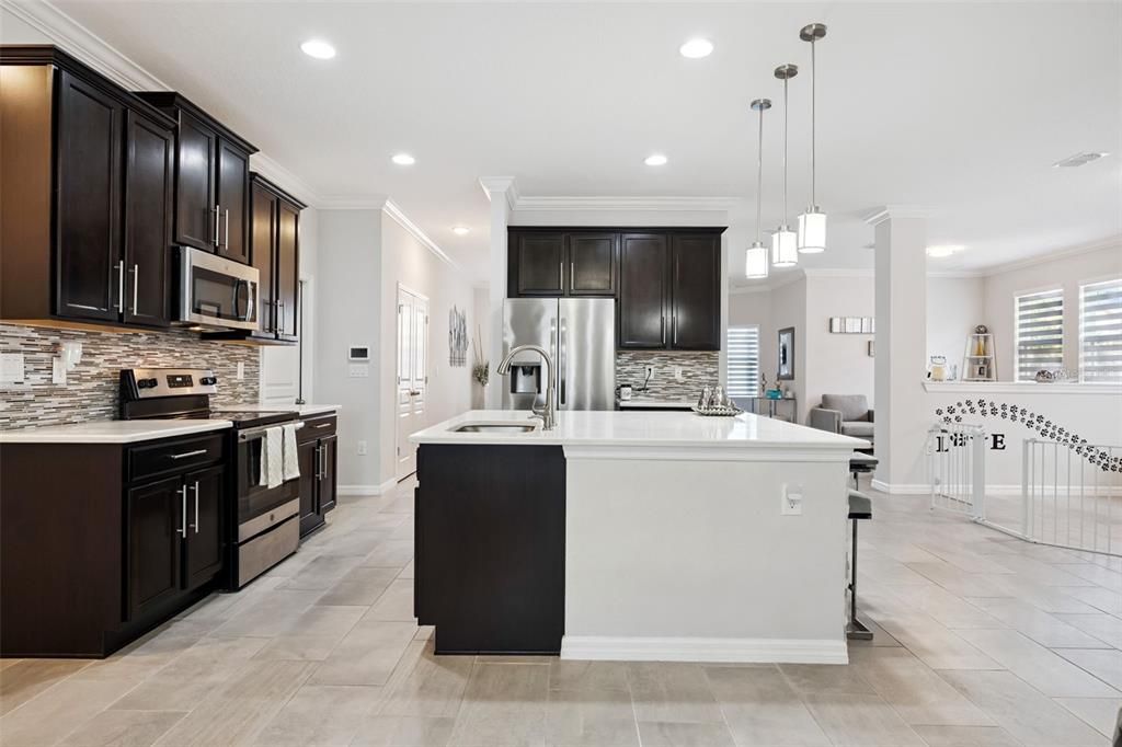 For Sale: $630,000 (4 beds, 3 baths, 2224 Square Feet)