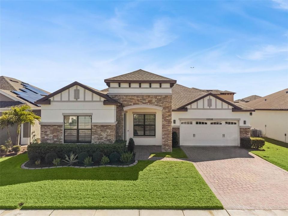 For Sale: $630,000 (4 beds, 3 baths, 2224 Square Feet)