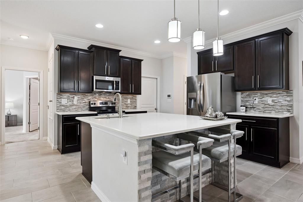 For Sale: $630,000 (4 beds, 3 baths, 2224 Square Feet)