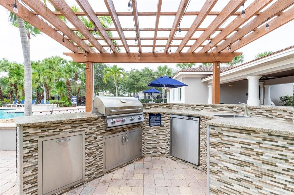 For Rent: $1,999 (2 beds, 2 baths, 1085 Square Feet)