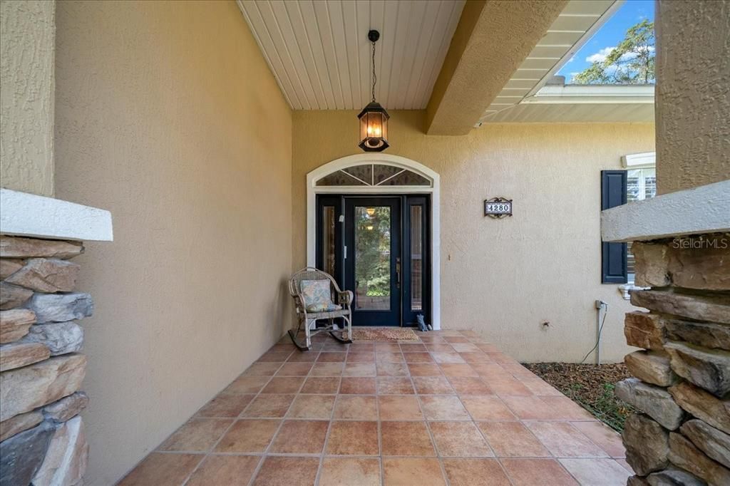 En Venta: $764,900 (4 camas, 3 baños, 2639 Pies cuadrados)