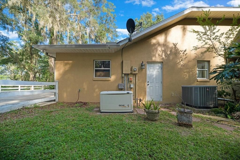 En Venta: $764,900 (4 camas, 3 baños, 2639 Pies cuadrados)