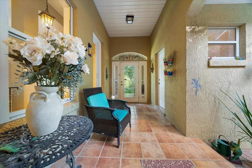 En Venta: $764,900 (4 camas, 3 baños, 2639 Pies cuadrados)