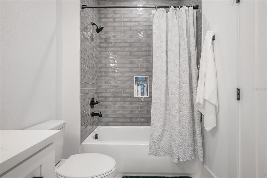 For Sale: $865,000 (4 beds, 3 baths, 2585 Square Feet)