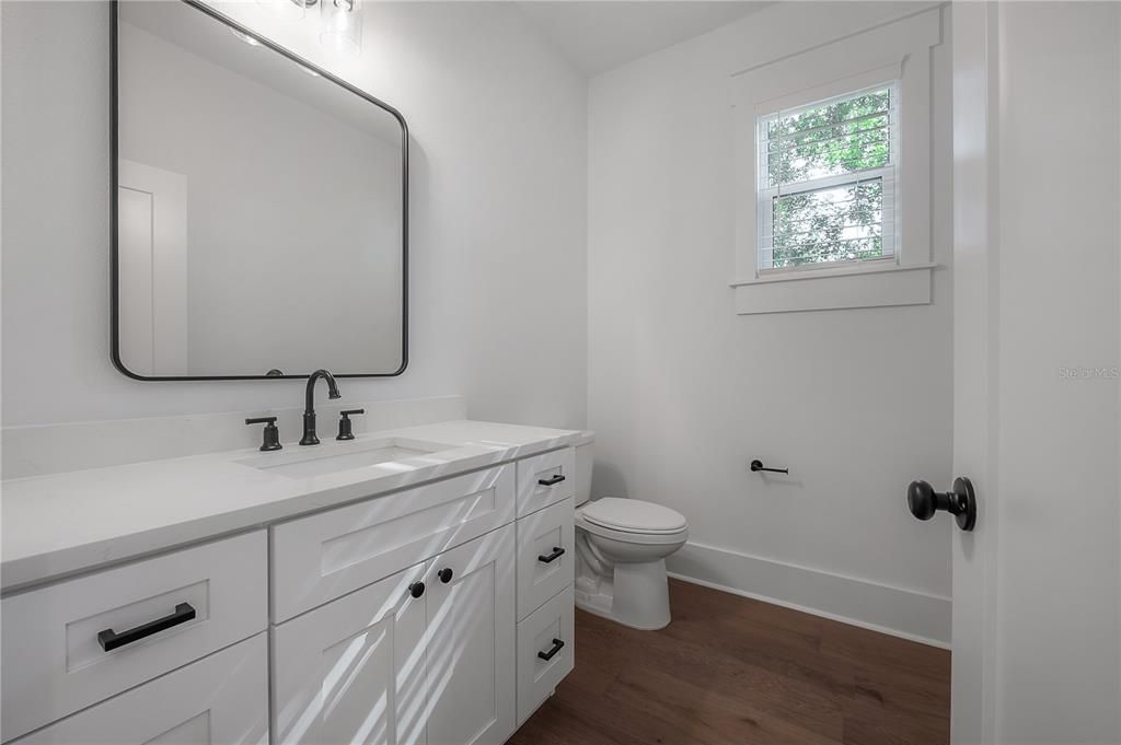 For Sale: $865,000 (4 beds, 3 baths, 2585 Square Feet)