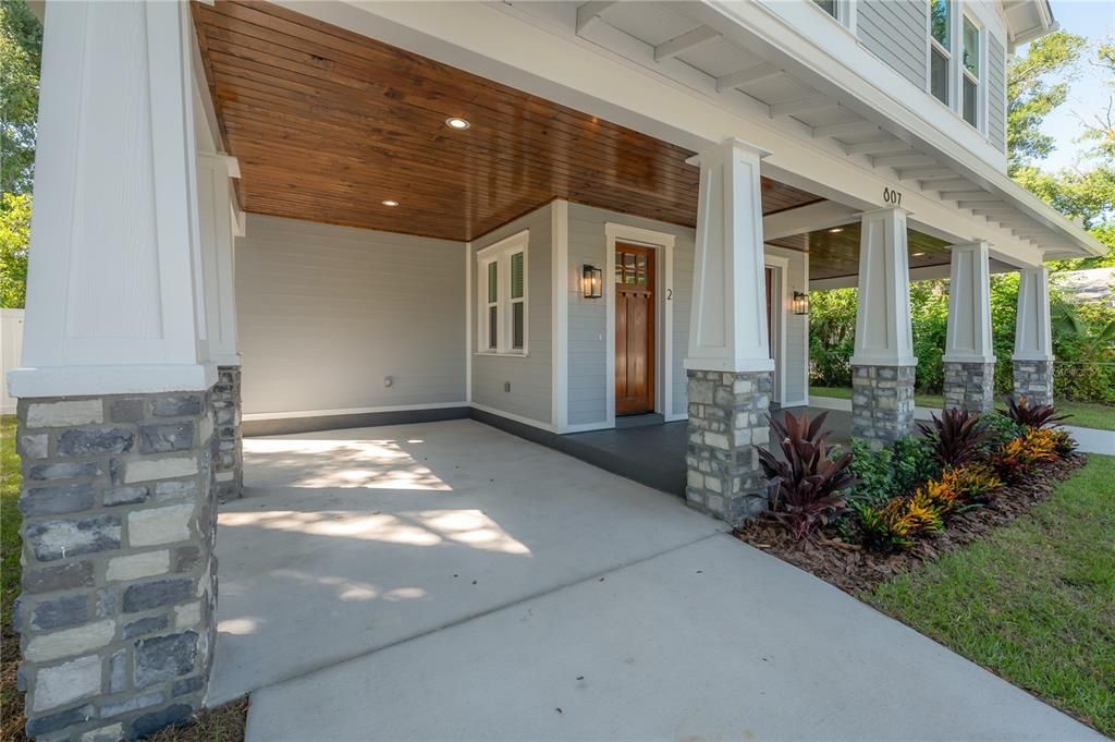 For Sale: $865,000 (4 beds, 3 baths, 2585 Square Feet)