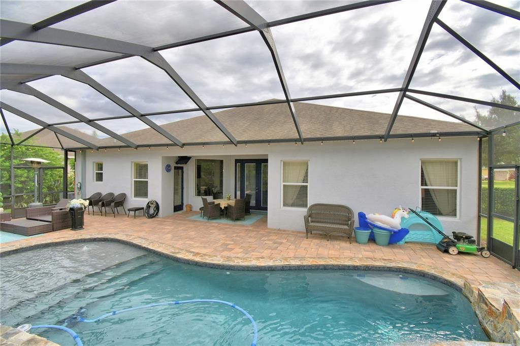 待售: $575,000 (4 贝兹, 3 浴室, 2781 平方英尺)