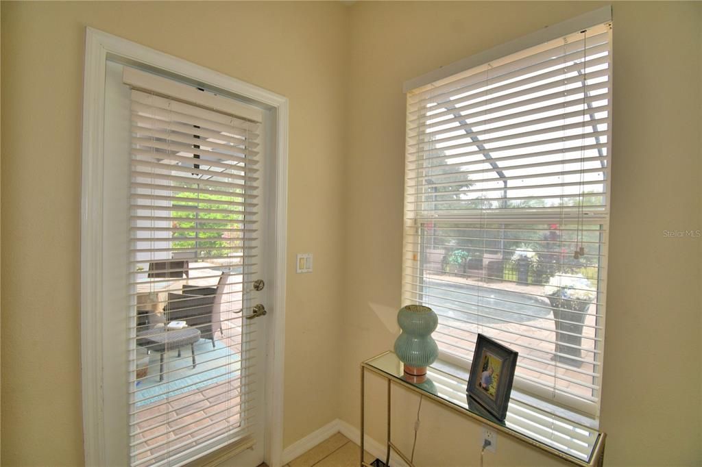 待售: $575,000 (4 贝兹, 3 浴室, 2781 平方英尺)