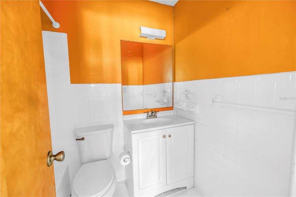 For Sale: $961,000 (5 beds, 0 baths, 2556 Square Feet)