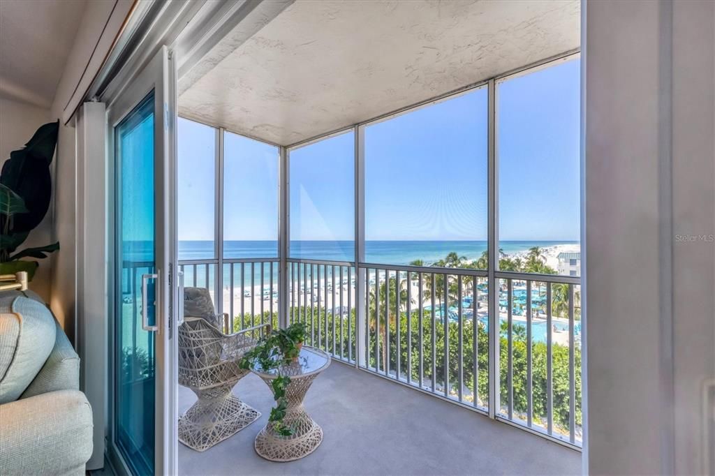 For Sale: $1,000,000 (2 beds, 2 baths, 1150 Square Feet)