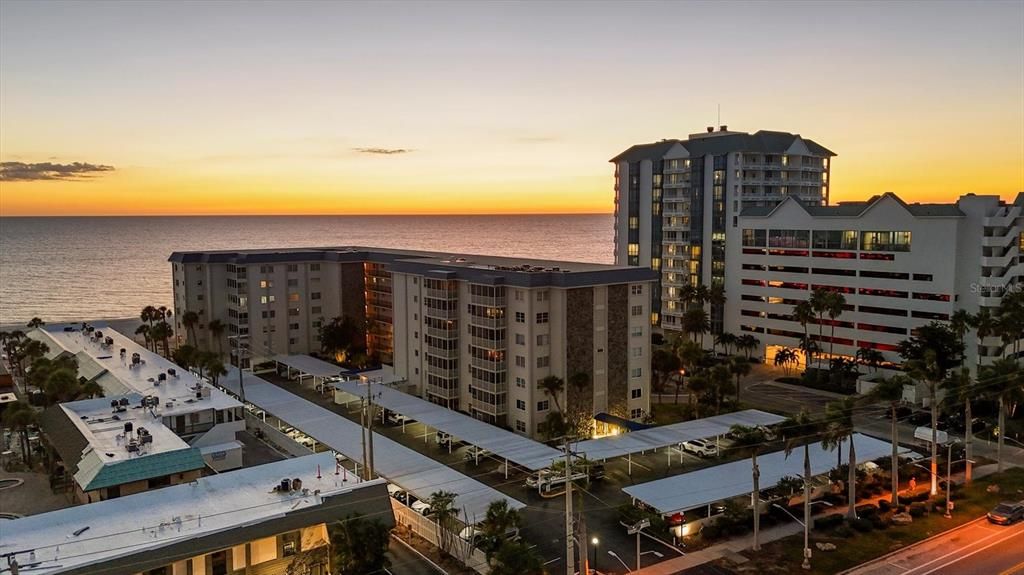 For Sale: $1,000,000 (2 beds, 2 baths, 1150 Square Feet)