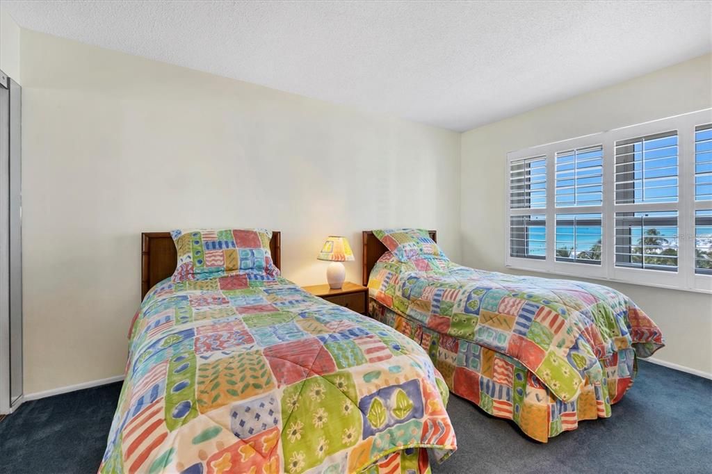 For Sale: $1,000,000 (2 beds, 2 baths, 1150 Square Feet)