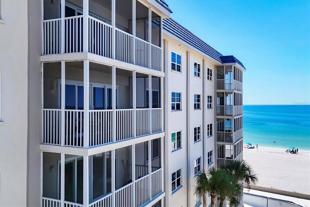 For Sale: $1,000,000 (2 beds, 2 baths, 1150 Square Feet)