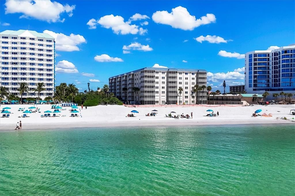 For Sale: $1,000,000 (2 beds, 2 baths, 1150 Square Feet)