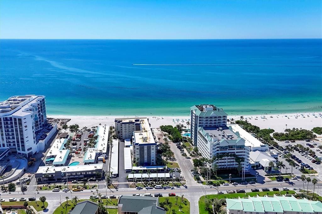 For Sale: $1,000,000 (2 beds, 2 baths, 1150 Square Feet)