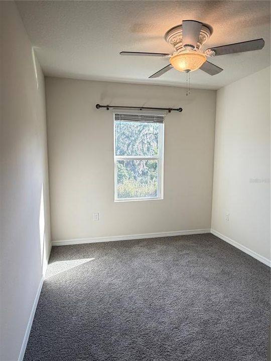 待售: $259,900 (3 贝兹, 2 浴室, 1463 平方英尺)