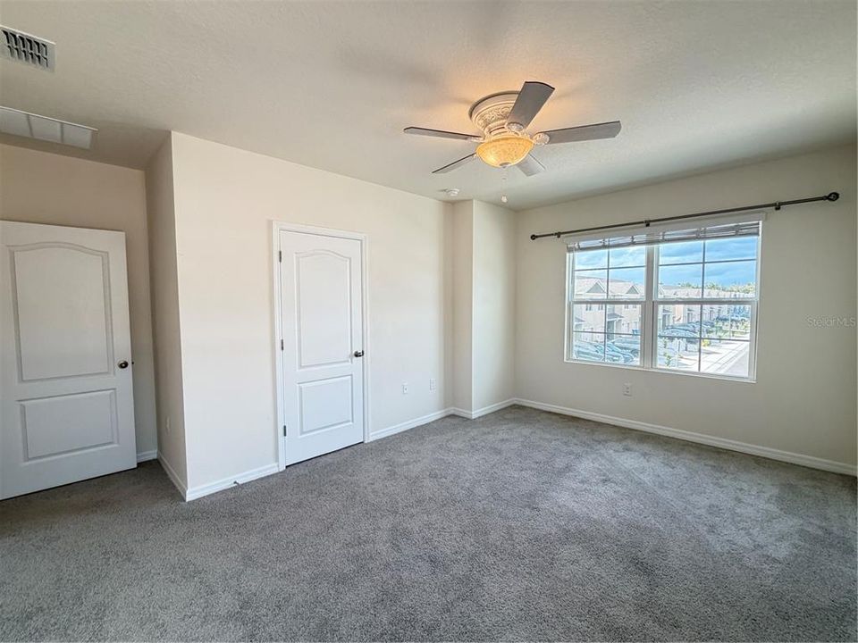 待售: $259,900 (3 贝兹, 2 浴室, 1463 平方英尺)