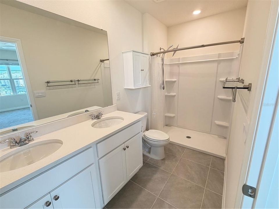 待售: $259,900 (3 贝兹, 2 浴室, 1463 平方英尺)