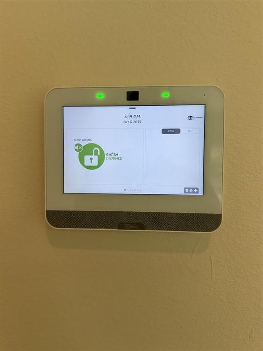 待售: $259,900 (3 贝兹, 2 浴室, 1463 平方英尺)