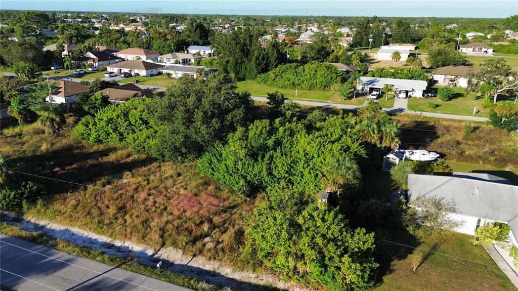 待售: $40,000 (0.17 acres)