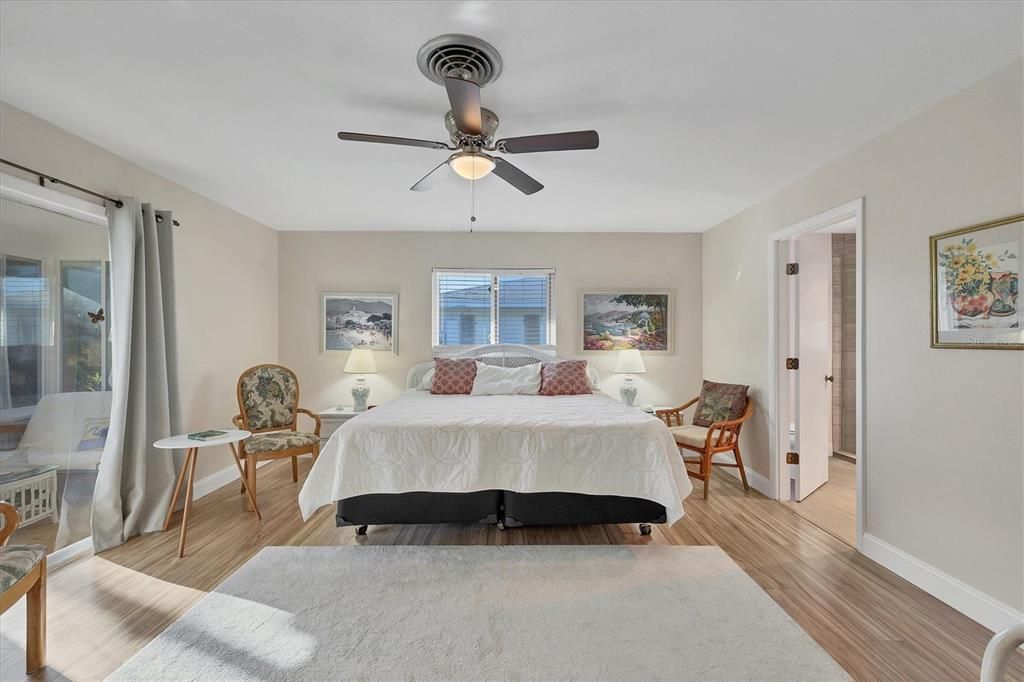 For Sale: $378,000 (3 beds, 2 baths, 1665 Square Feet)