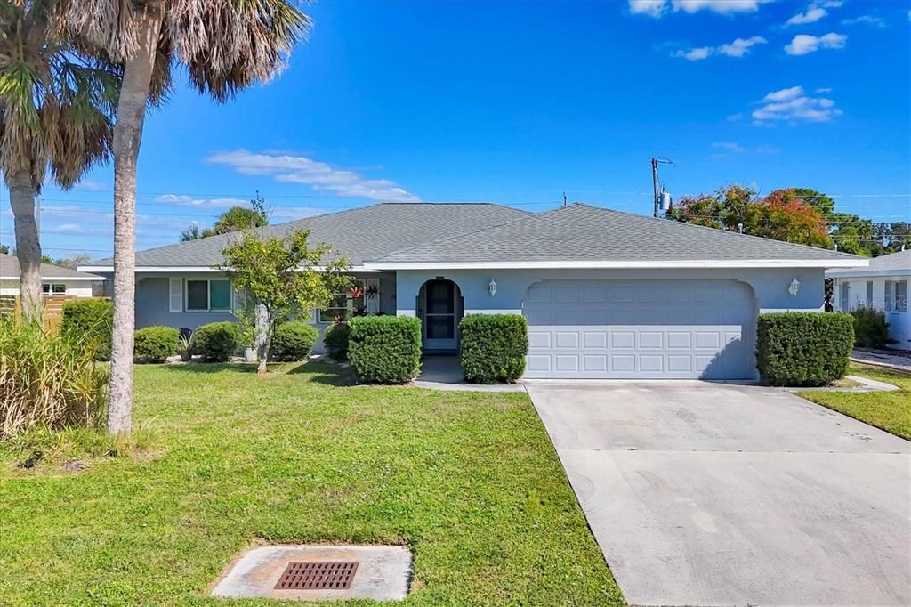 For Sale: $378,000 (3 beds, 2 baths, 1665 Square Feet)