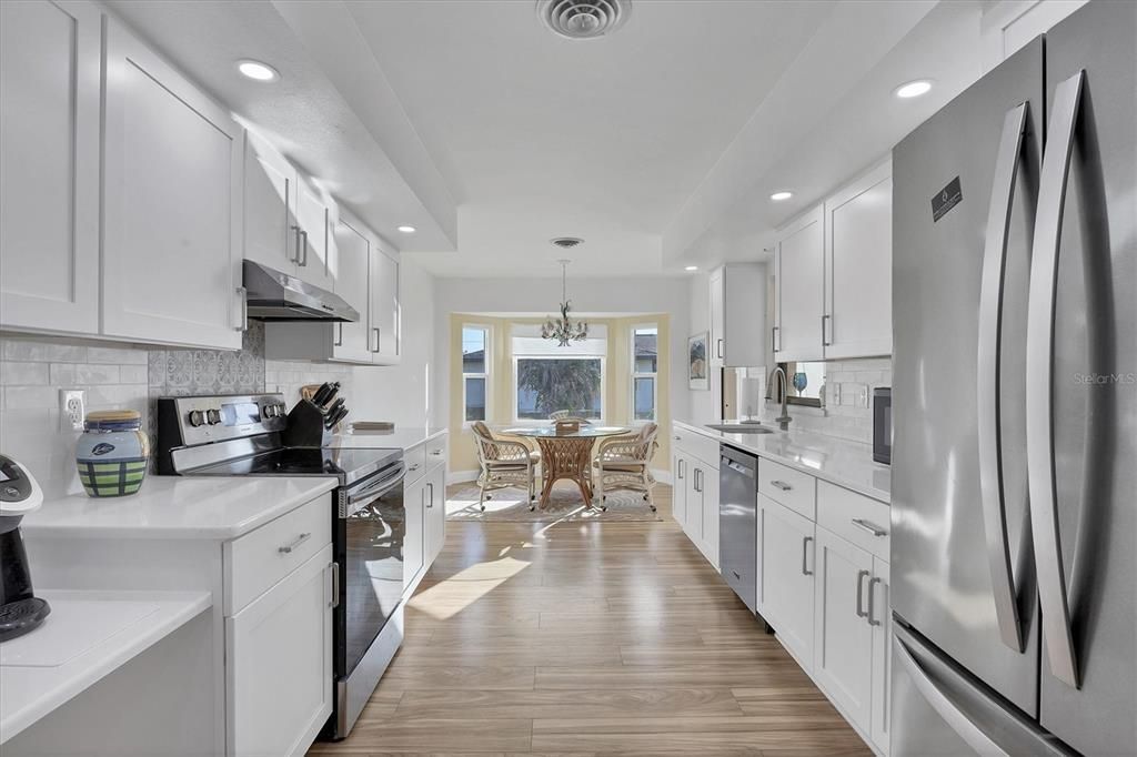 For Sale: $378,000 (3 beds, 2 baths, 1665 Square Feet)