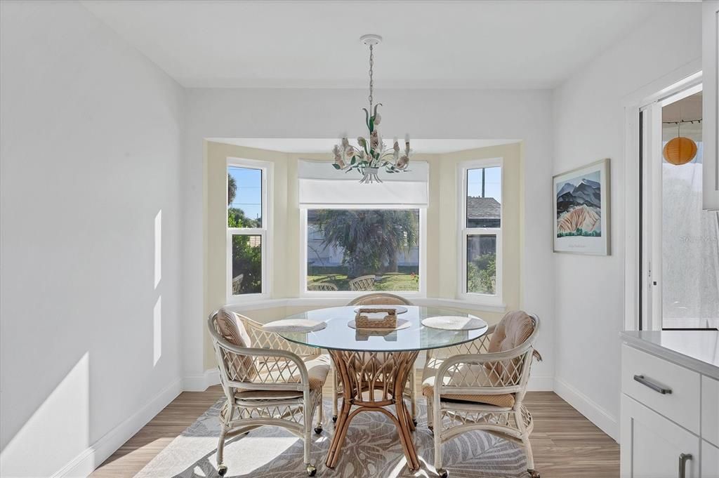 For Sale: $378,000 (3 beds, 2 baths, 1665 Square Feet)