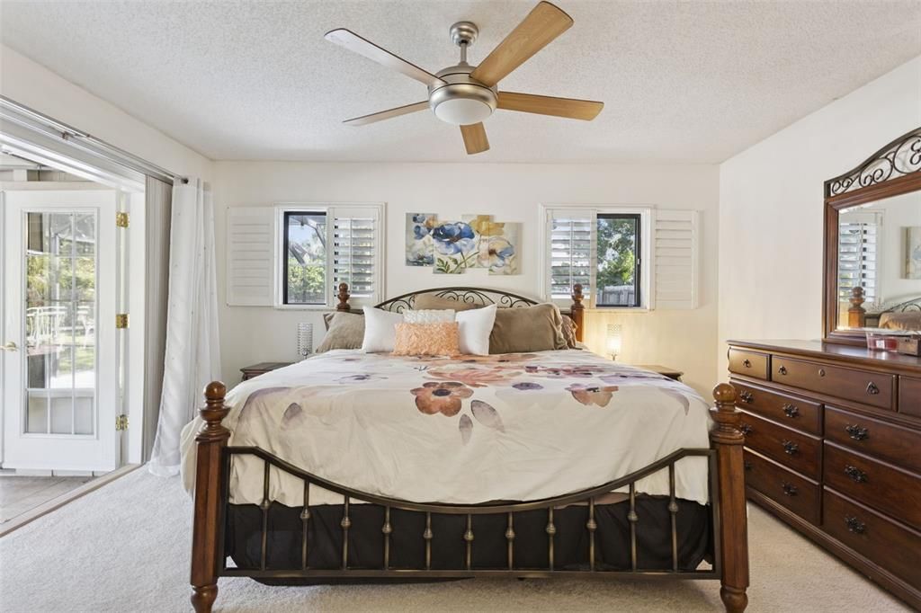 For Sale: $483,000 (3 beds, 2 baths, 1798 Square Feet)