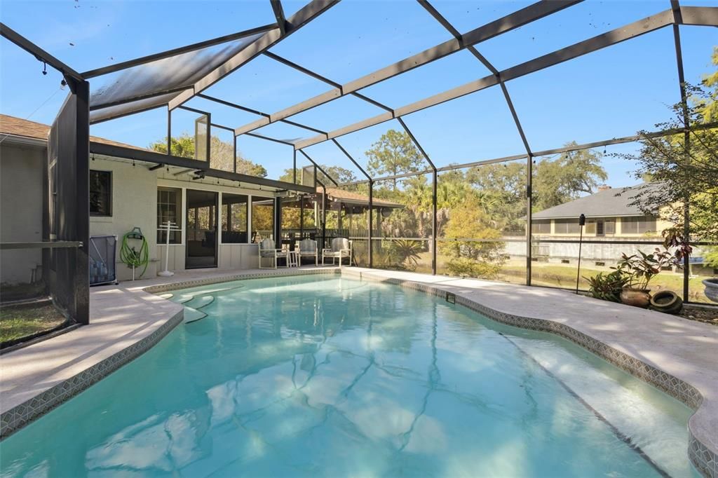 For Sale: $483,000 (3 beds, 2 baths, 1798 Square Feet)