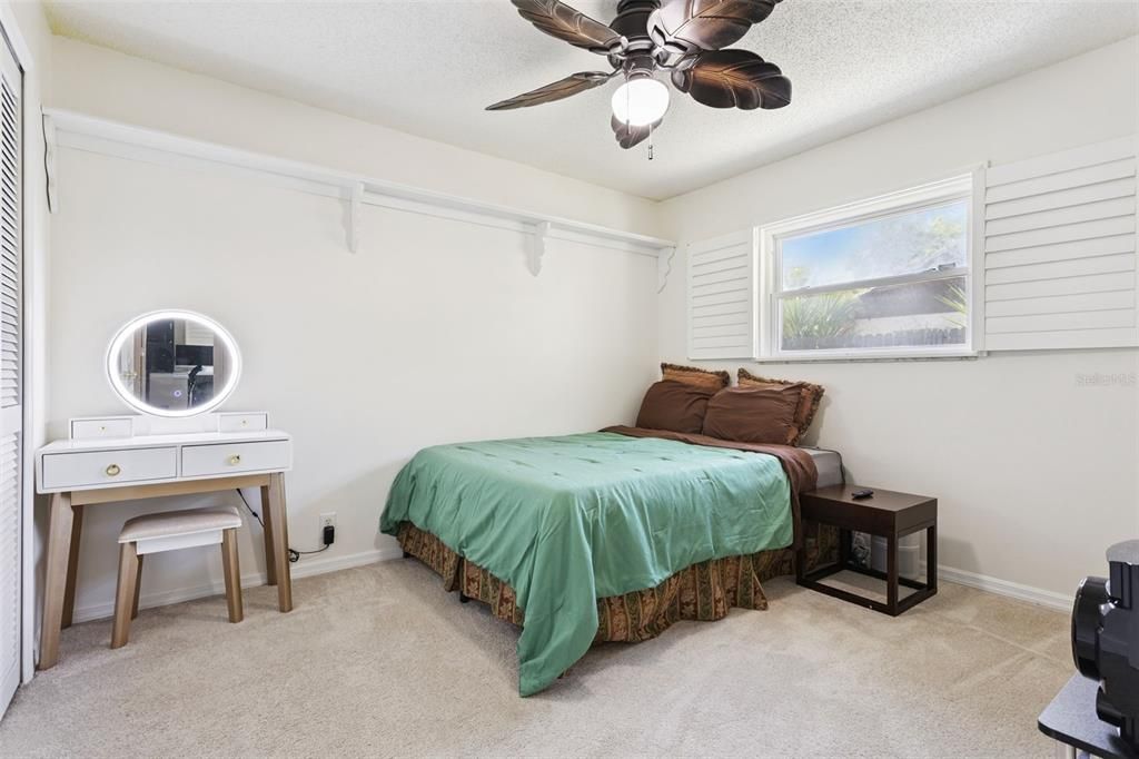 For Sale: $483,000 (3 beds, 2 baths, 1798 Square Feet)