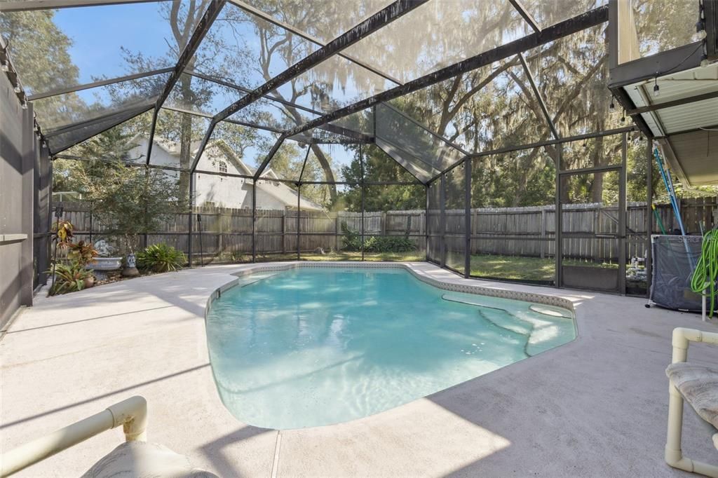 For Sale: $483,000 (3 beds, 2 baths, 1798 Square Feet)