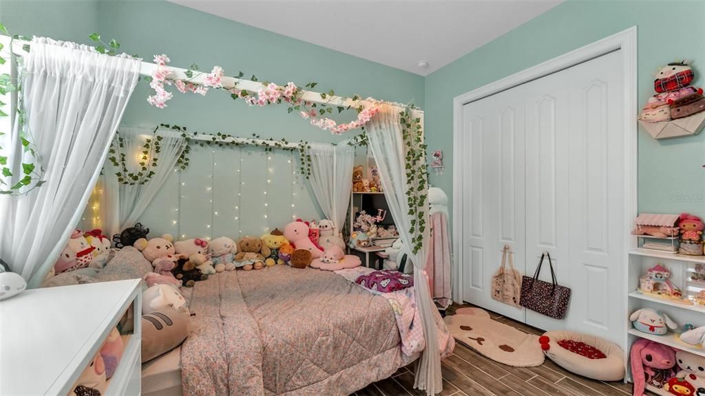 待售: $700,000 (3 贝兹, 2 浴室, 2091 平方英尺)