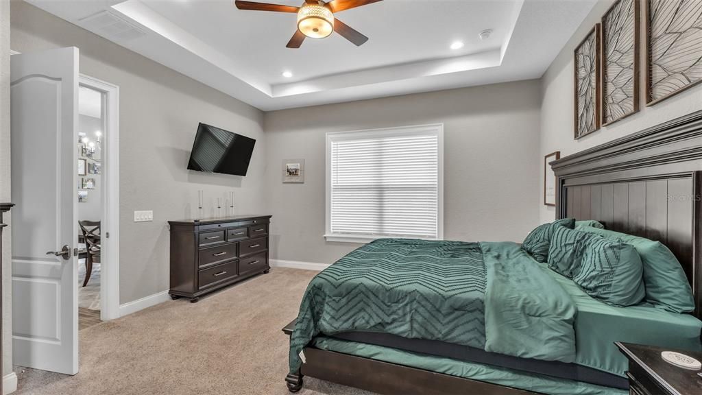 待售: $700,000 (3 贝兹, 2 浴室, 2091 平方英尺)