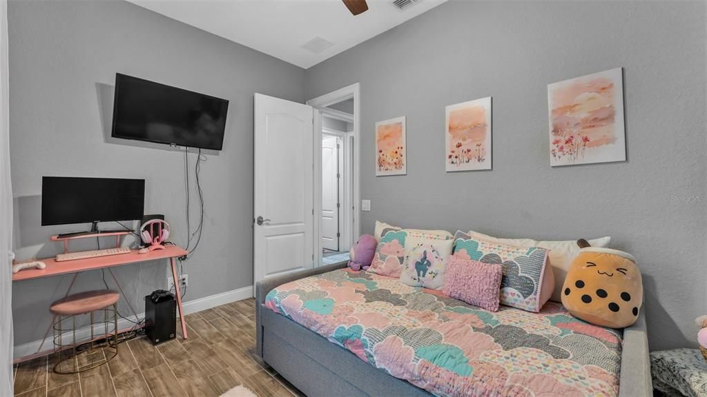 待售: $700,000 (3 贝兹, 2 浴室, 2091 平方英尺)