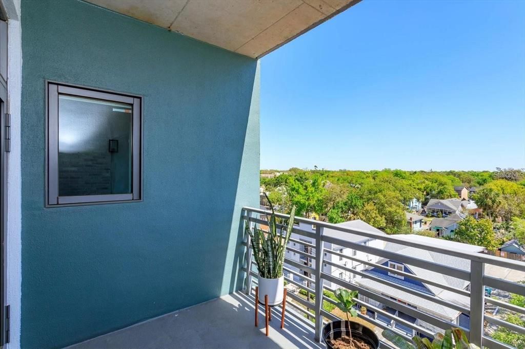 For Rent: $4,000 (3 beds, 3 baths, 1833 Square Feet)