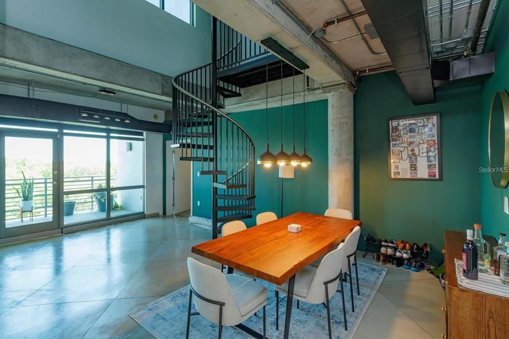 For Rent: $4,000 (3 beds, 3 baths, 1833 Square Feet)