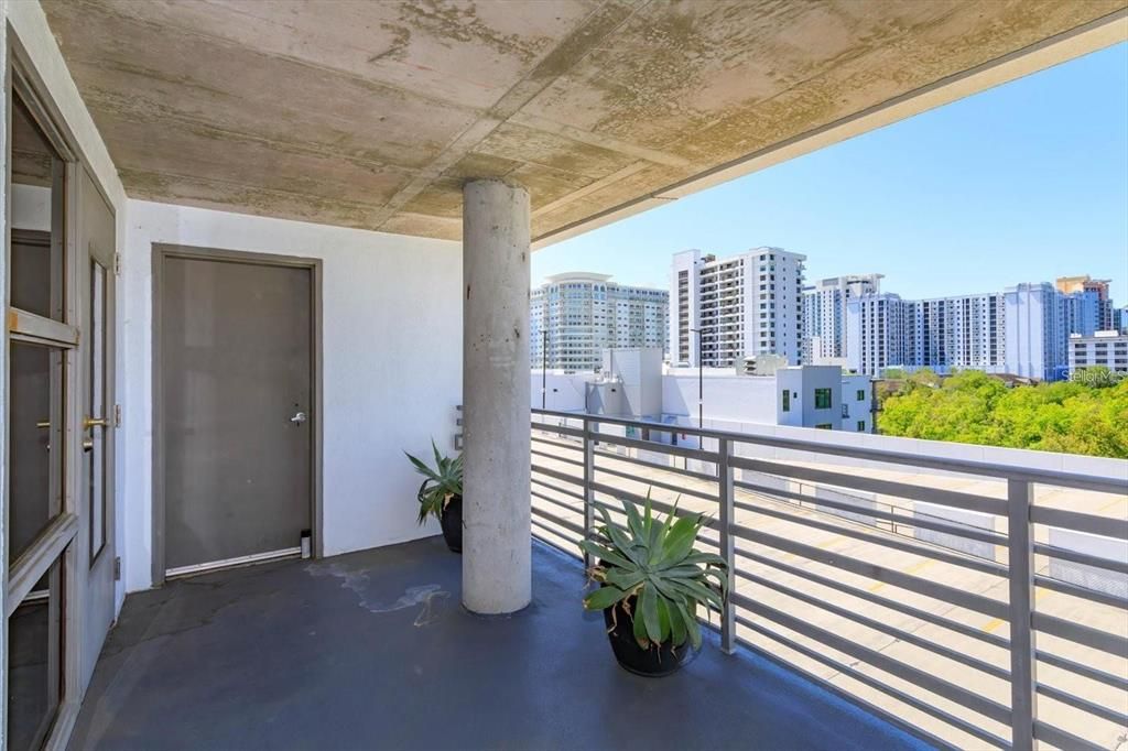 For Rent: $4,000 (3 beds, 3 baths, 1833 Square Feet)