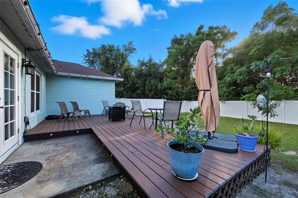 For Sale: $339,000 (4 beds, 2 baths, 1702 Square Feet)