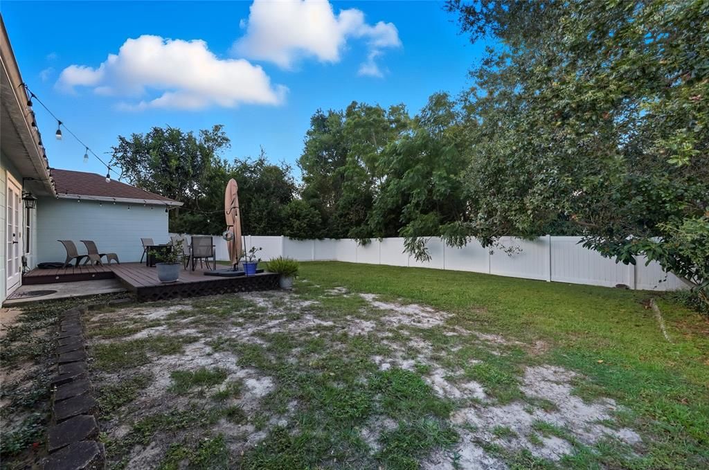 For Sale: $339,000 (4 beds, 2 baths, 1702 Square Feet)