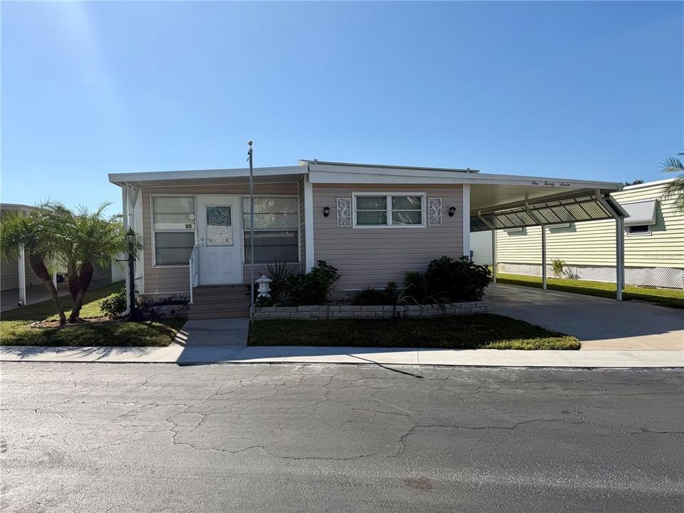 待售: $50,000 (2 贝兹, 2 浴室, 860 平方英尺)