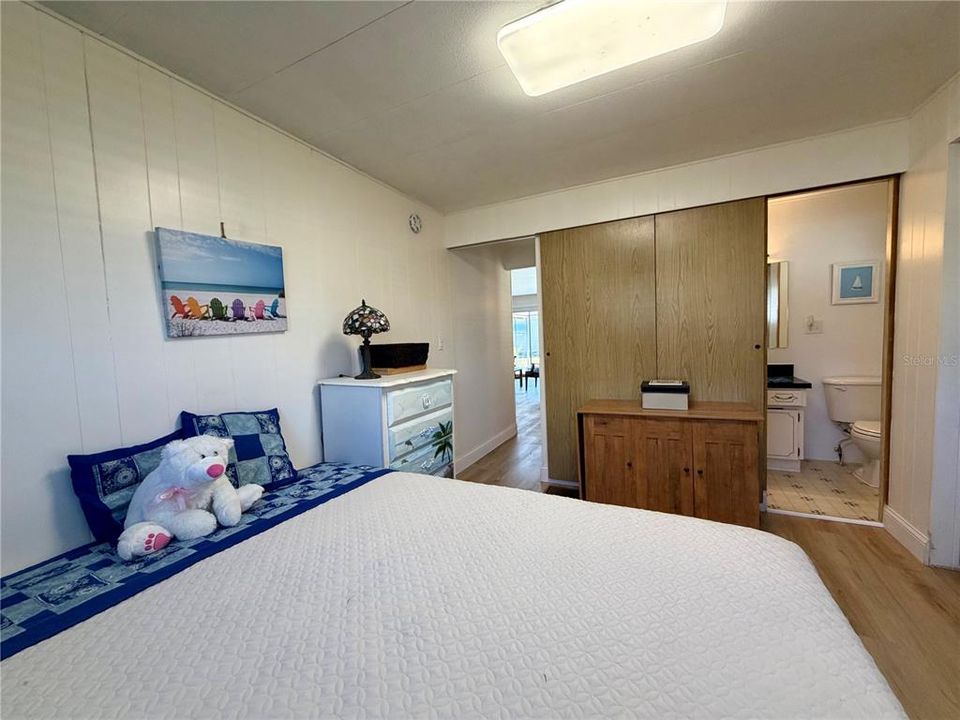 待售: $50,000 (2 贝兹, 2 浴室, 860 平方英尺)