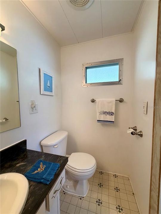 待售: $50,000 (2 贝兹, 2 浴室, 860 平方英尺)