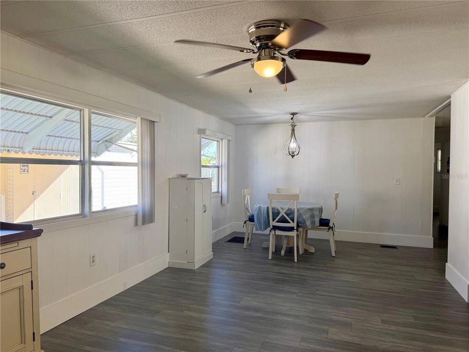 En Venta: $155,000 (2 camas, 2 baños, 960 Pies cuadrados)