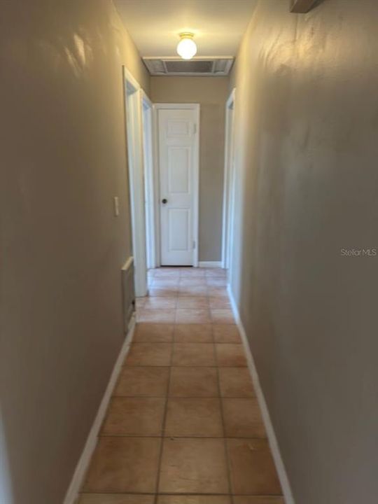 For Rent: $2,500 (5 beds, 3 baths, 1614 Square Feet)