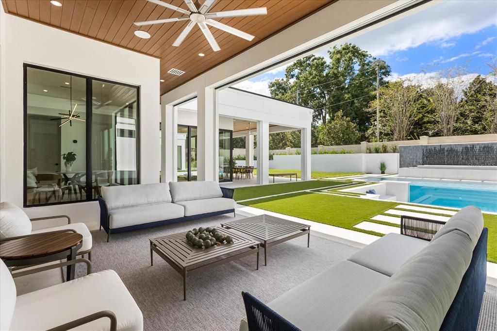 For Sale: $5,499,999 (6 beds, 6 baths, 6816 Square Feet)